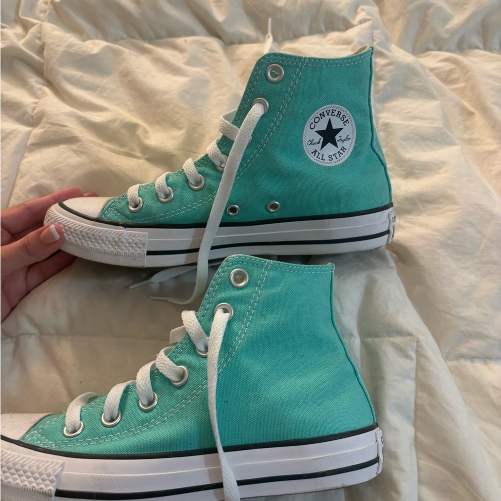 Converse